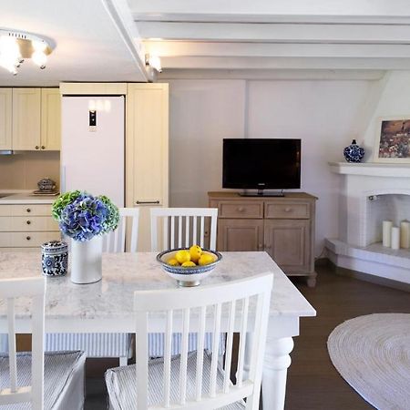 Soleado Beachfront Villa Скала-Фуркас Екстер'єр фото